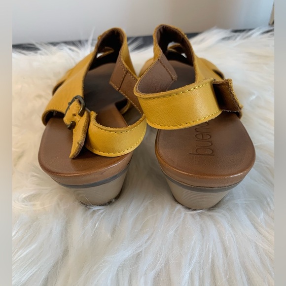Bueno Yellow Leather Women's Sandals - Picture 5 of 5